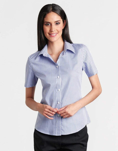 BENCHMARK Ladies’ Two Tone Gingham Short Sleeve Shirt M8320S Corporate Wear Benchmark   